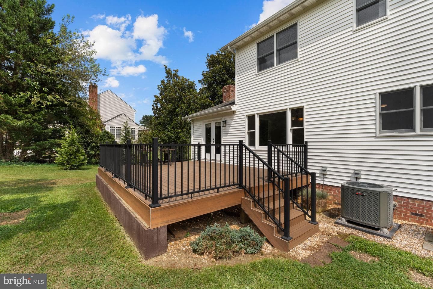 13360 Cameron Court photo 32