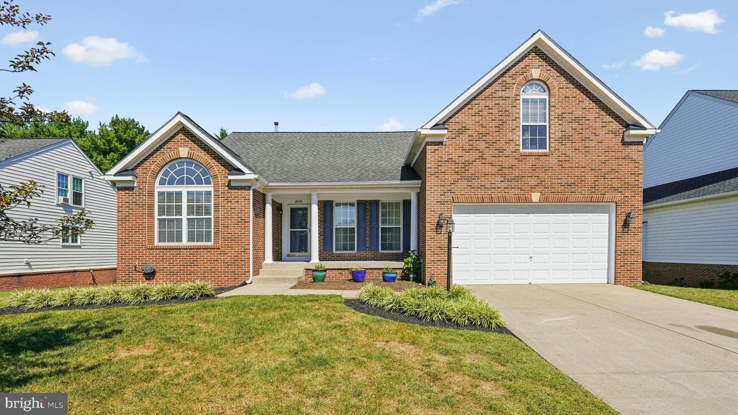 2036 Golf Drive photo 2