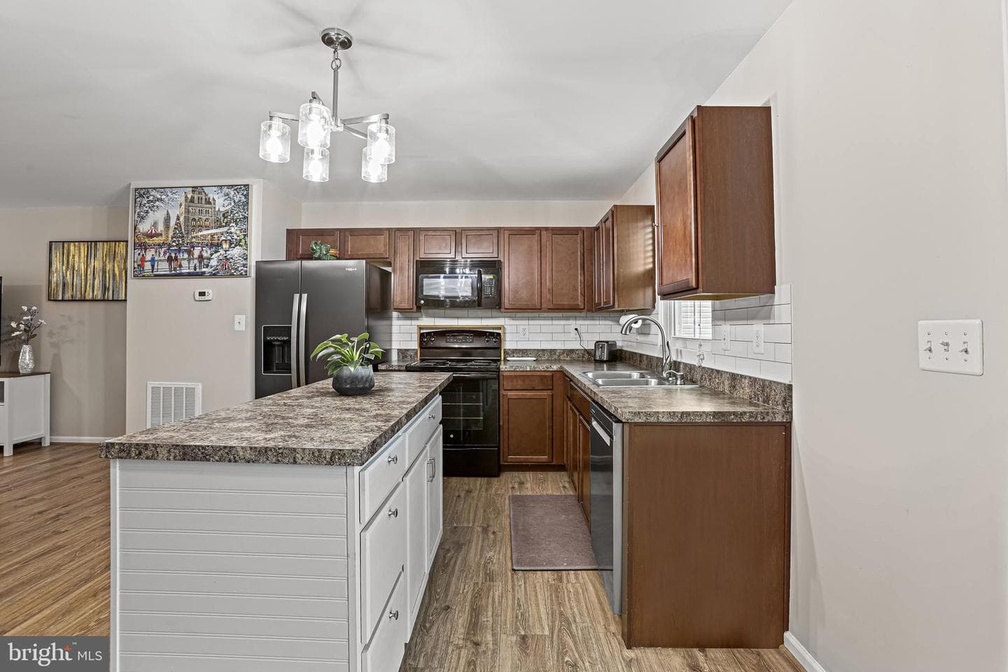 18026 Lakeford Drive photo 11