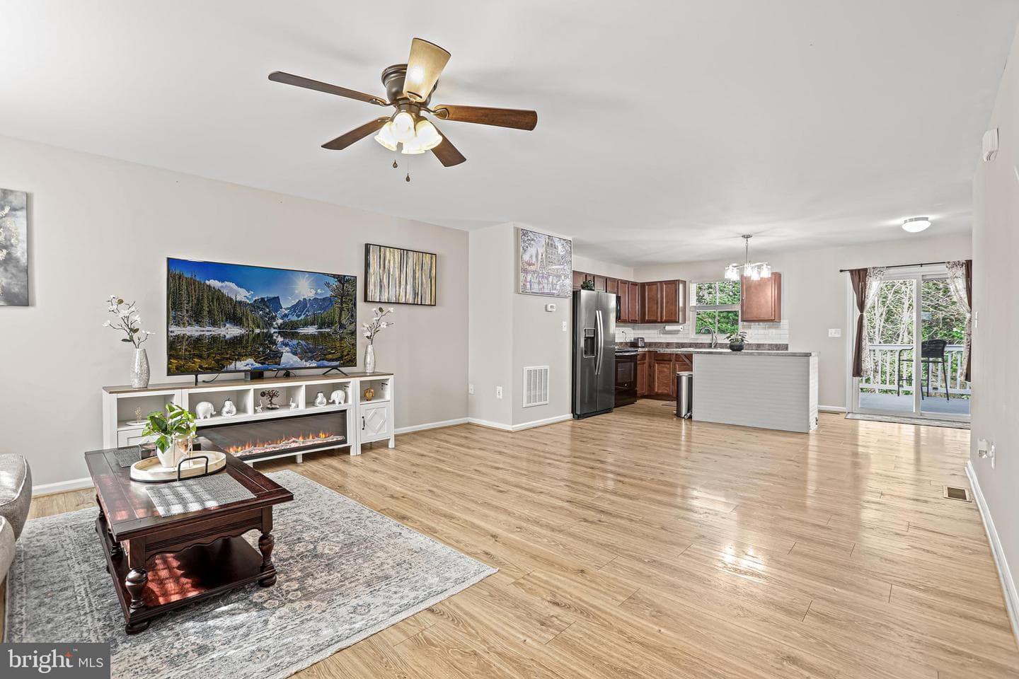 18026 Lakeford Drive photo 4