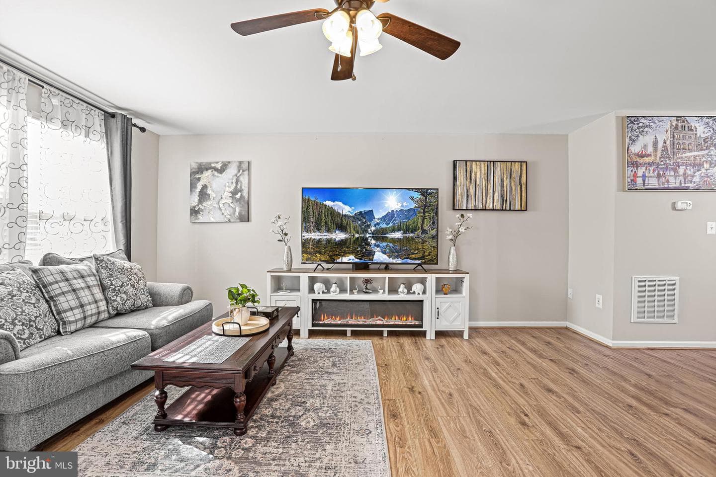 18026 Lakeford Drive photo 8