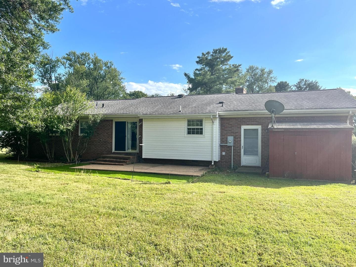 11285 Cedar Avenue photo 22