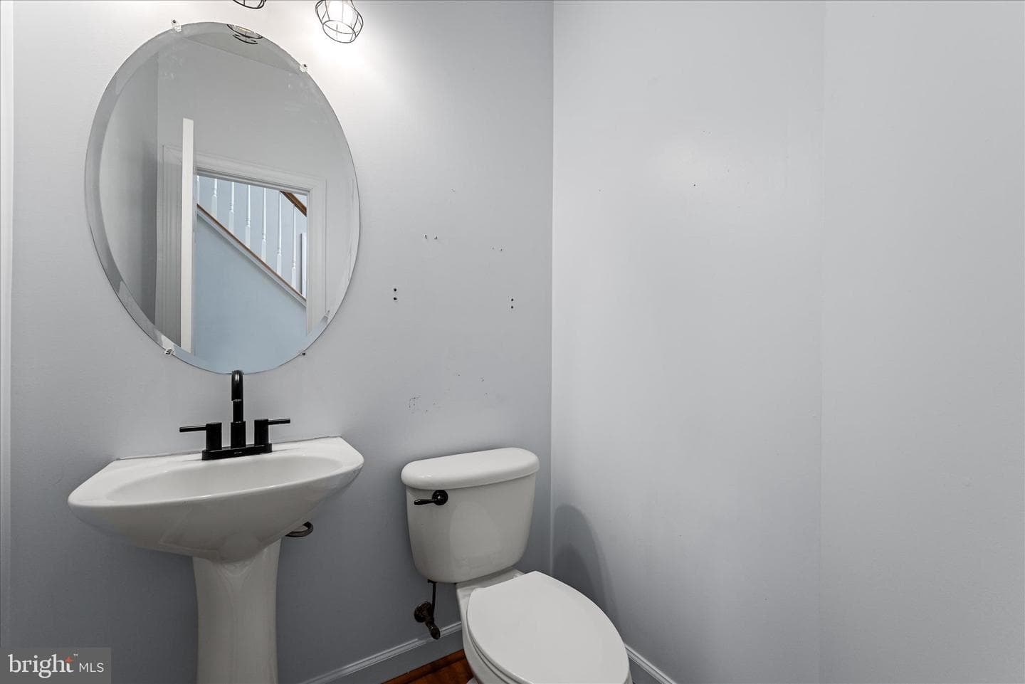 5194 Beach Ridge Lane photo 37
