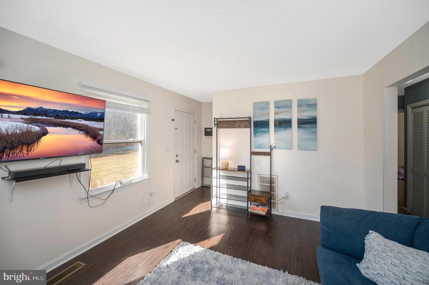 9577 Roys Lane photo 6