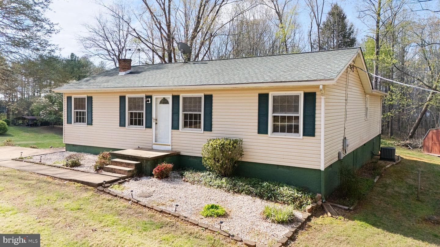 15366 Black Hill Road photo 4