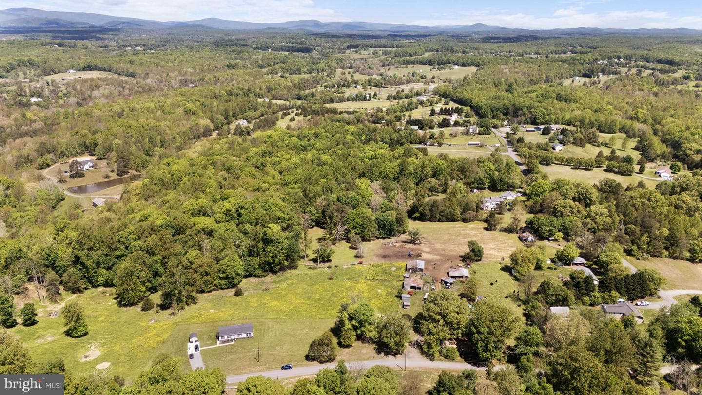 13523 Gray Horse Lane photo 32
