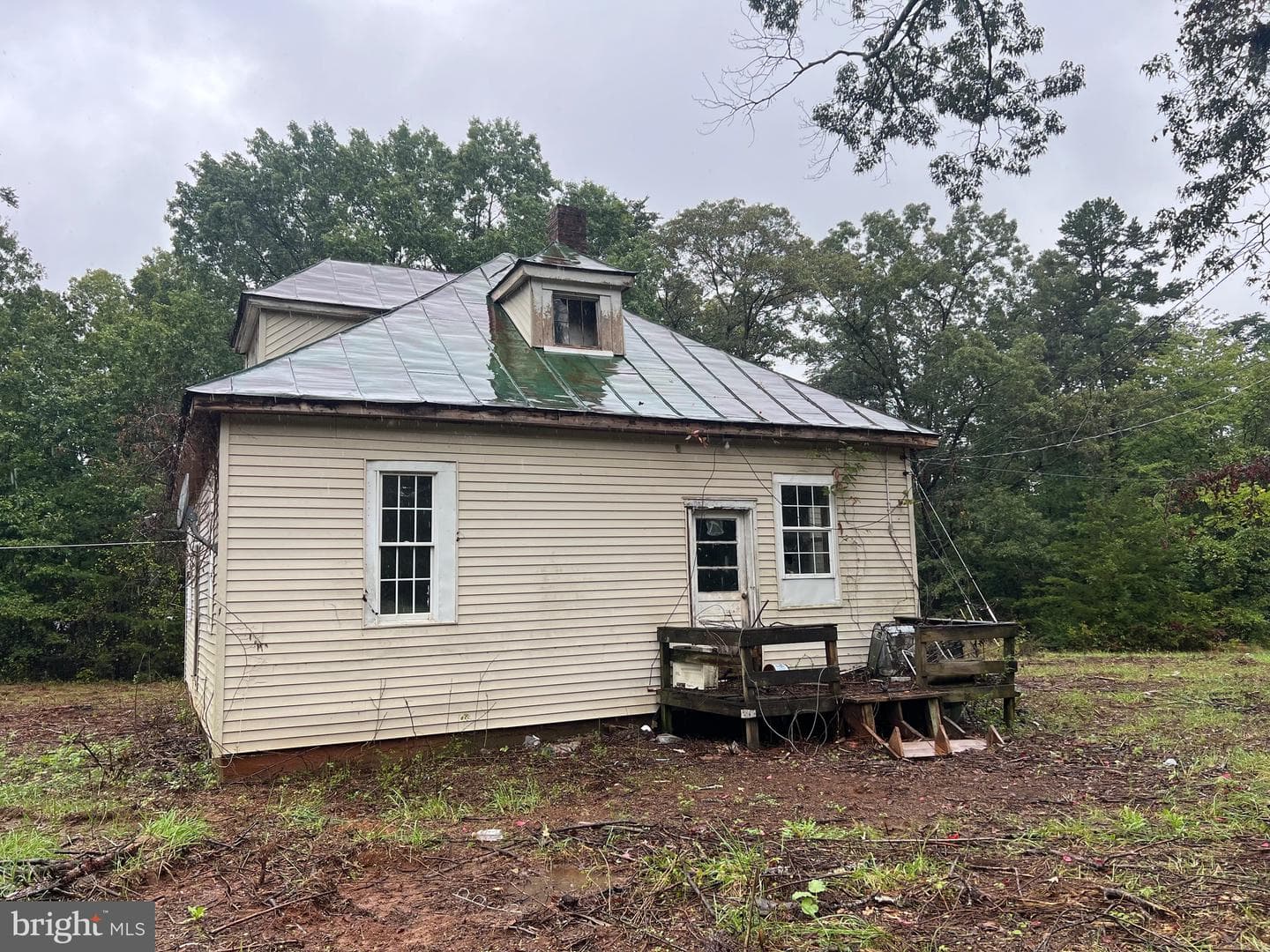 17464 Executive Lane photo 10