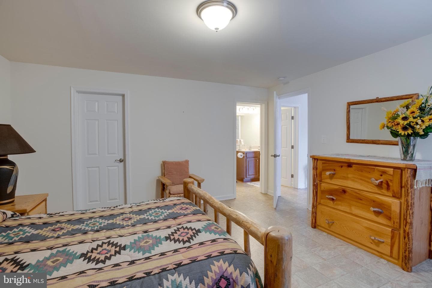 9408 Blackbird Loop photo 37