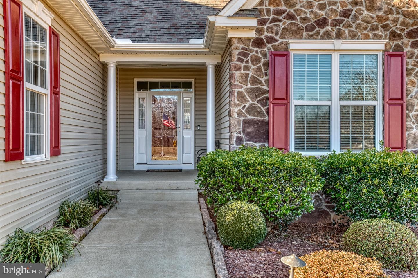 9408 Blackbird Loop photo 43