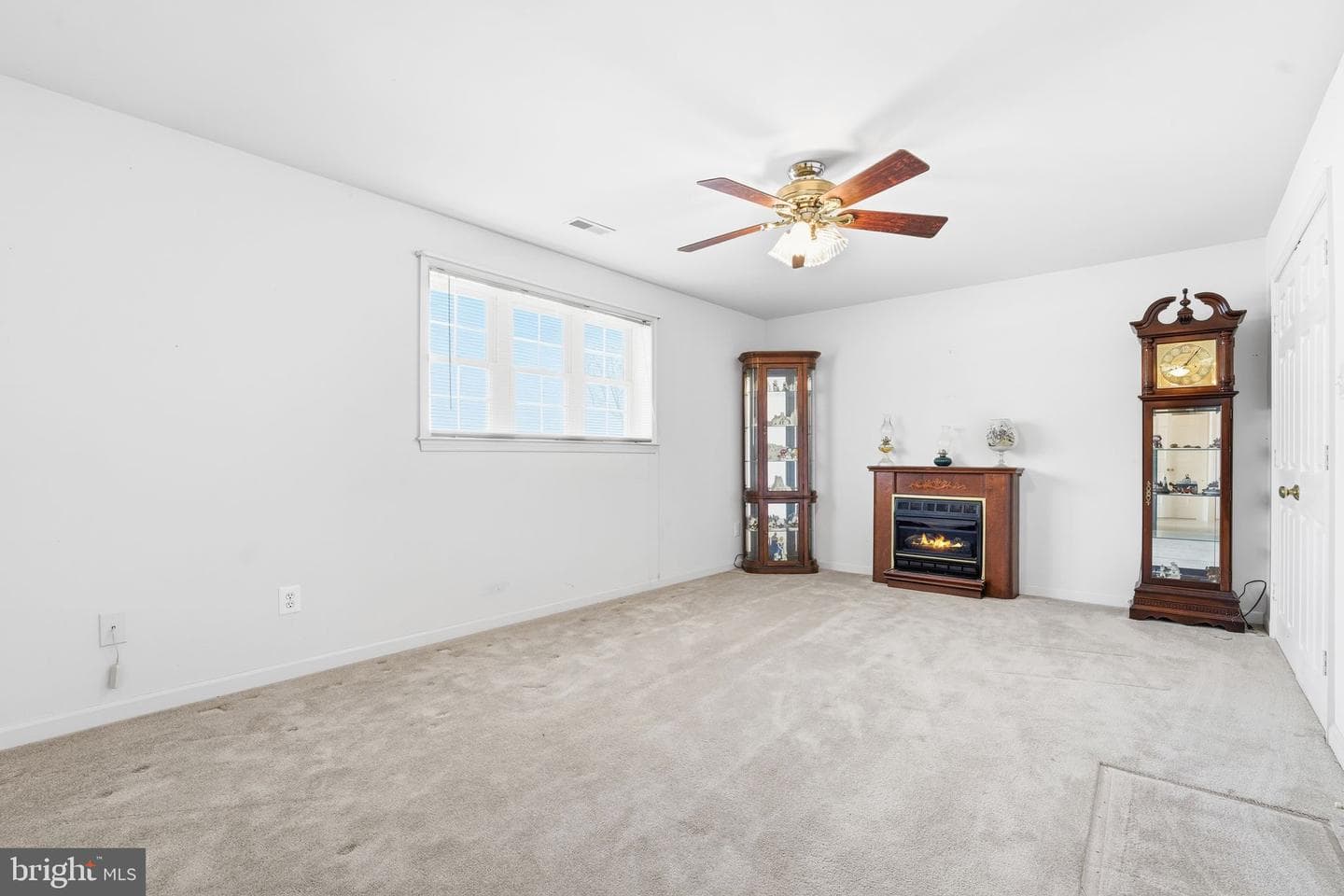 16355 Pollard Lane photo 5