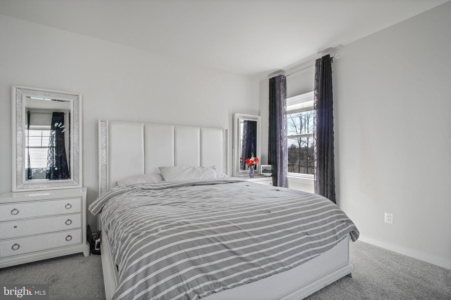 2094 Whithorn Hill photo 39