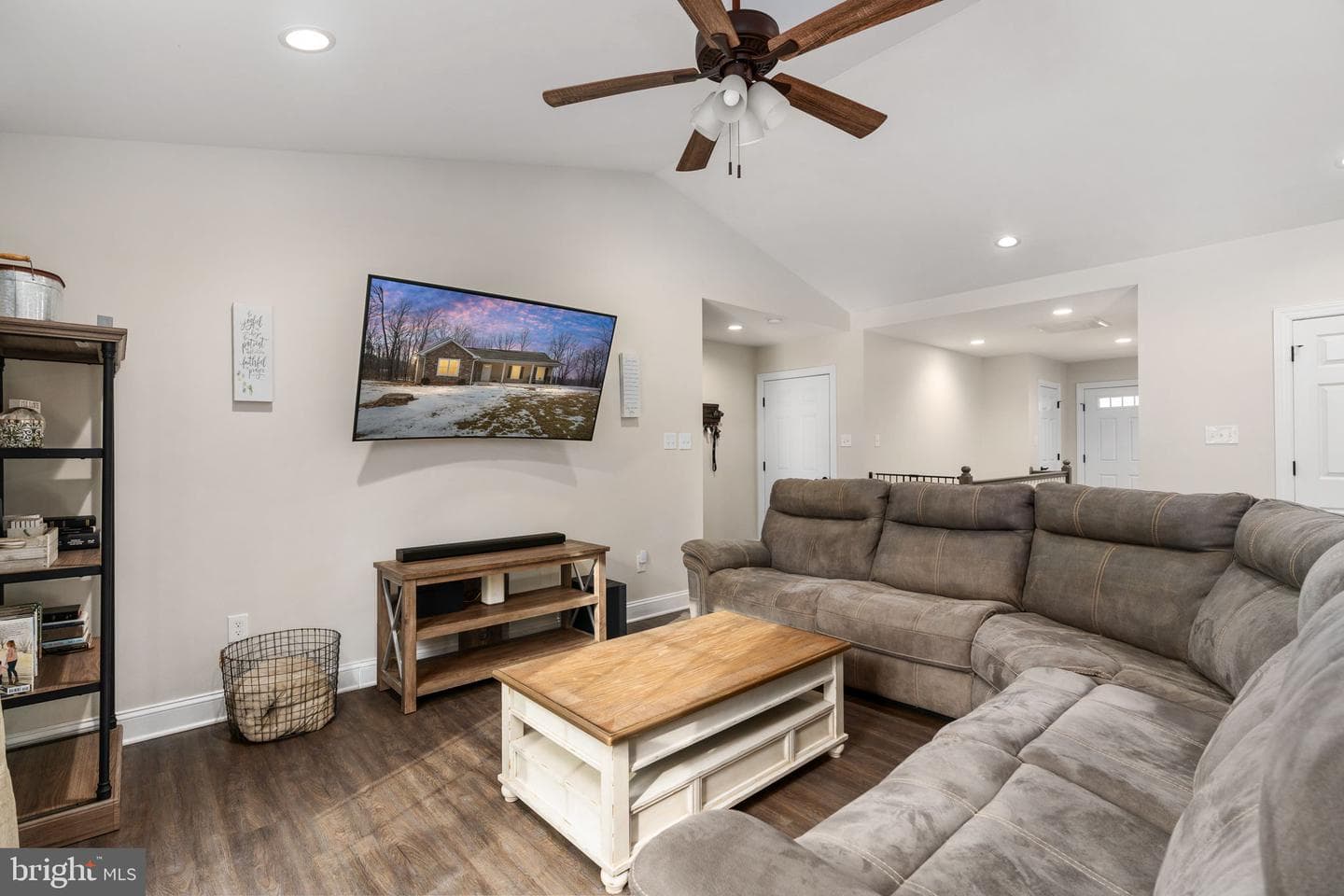 10514 Hart Court photo 10