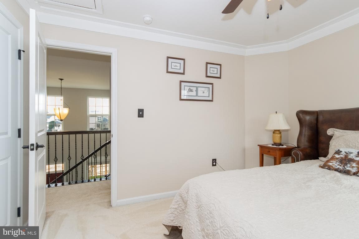 15525 Hillview Court photo 20