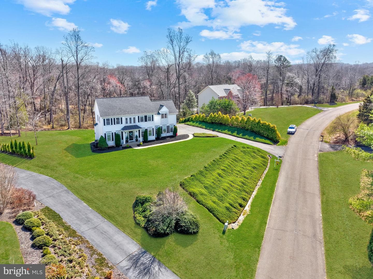 3259 Southampton Drive photo 3