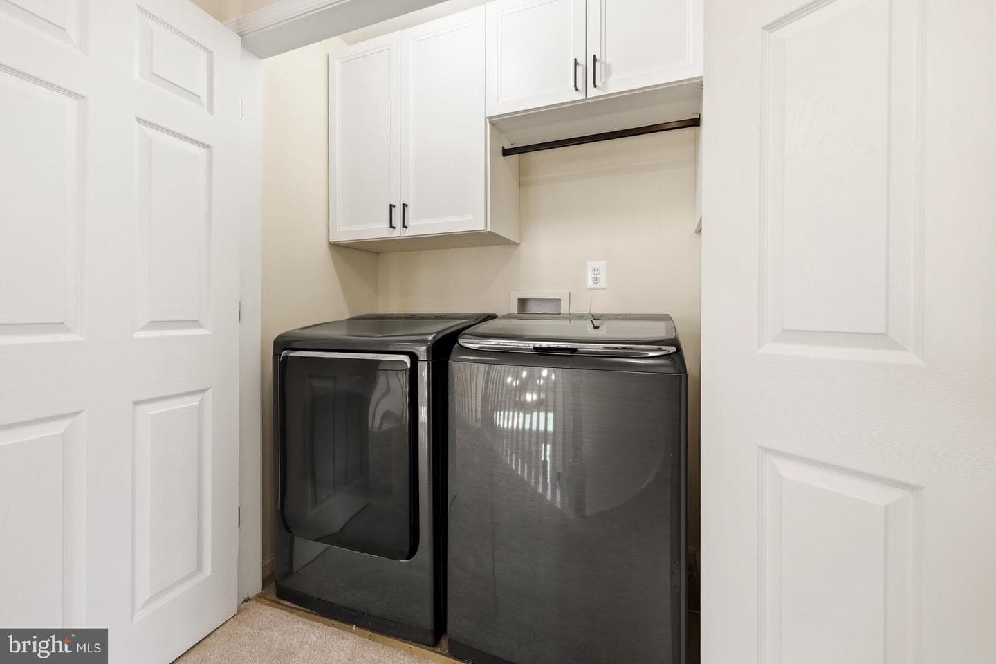 3259 Southampton Drive photo 32