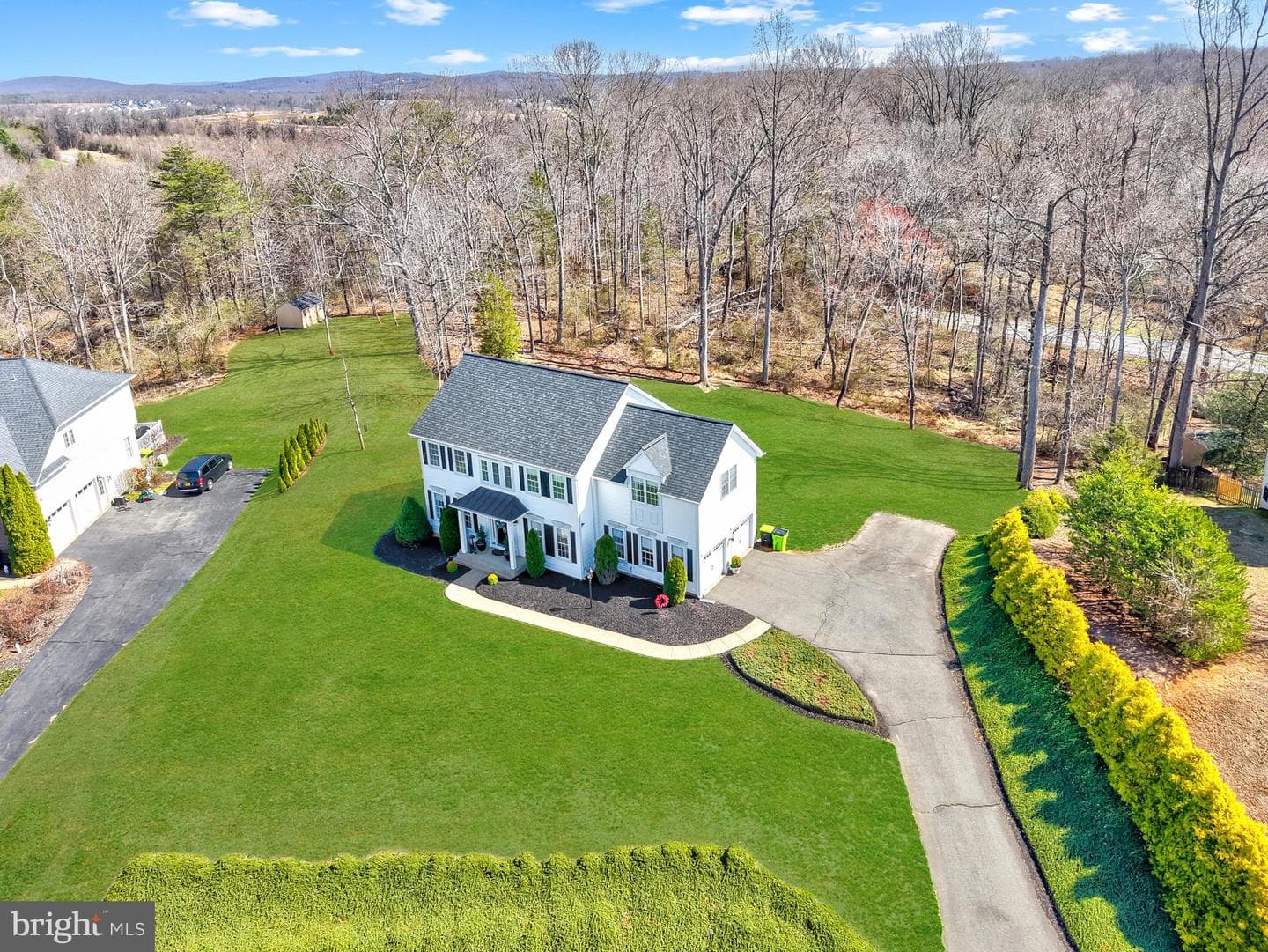 3259 Southampton Drive photo 4
