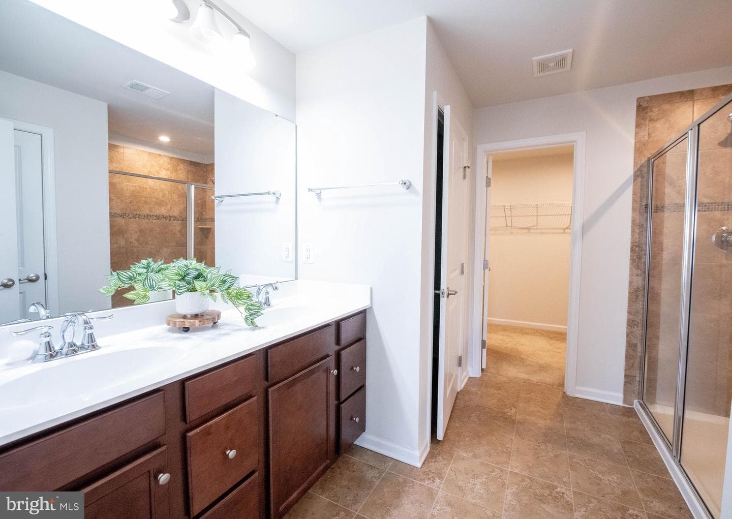 14217 Belle Avenue photo 23