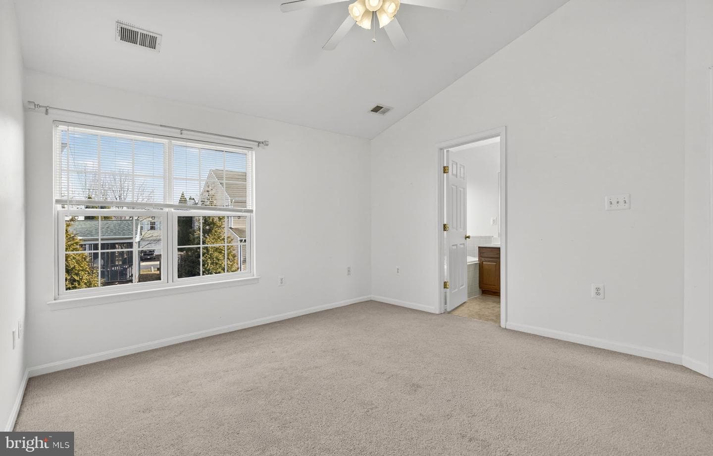 1057 Lake Pelham Drive photo 27
