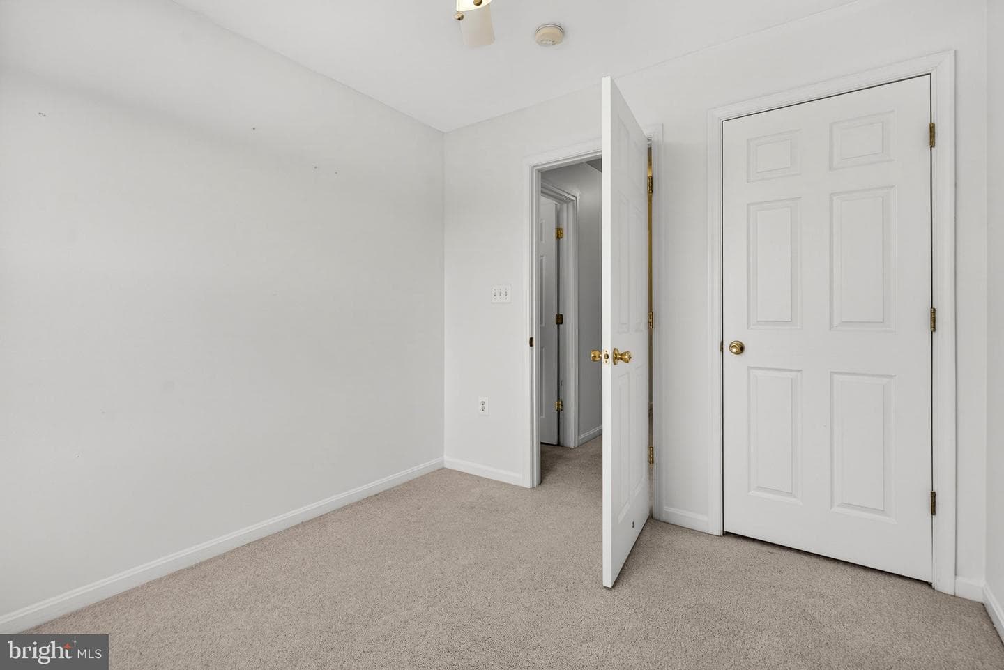 1057 Lake Pelham Drive photo 37