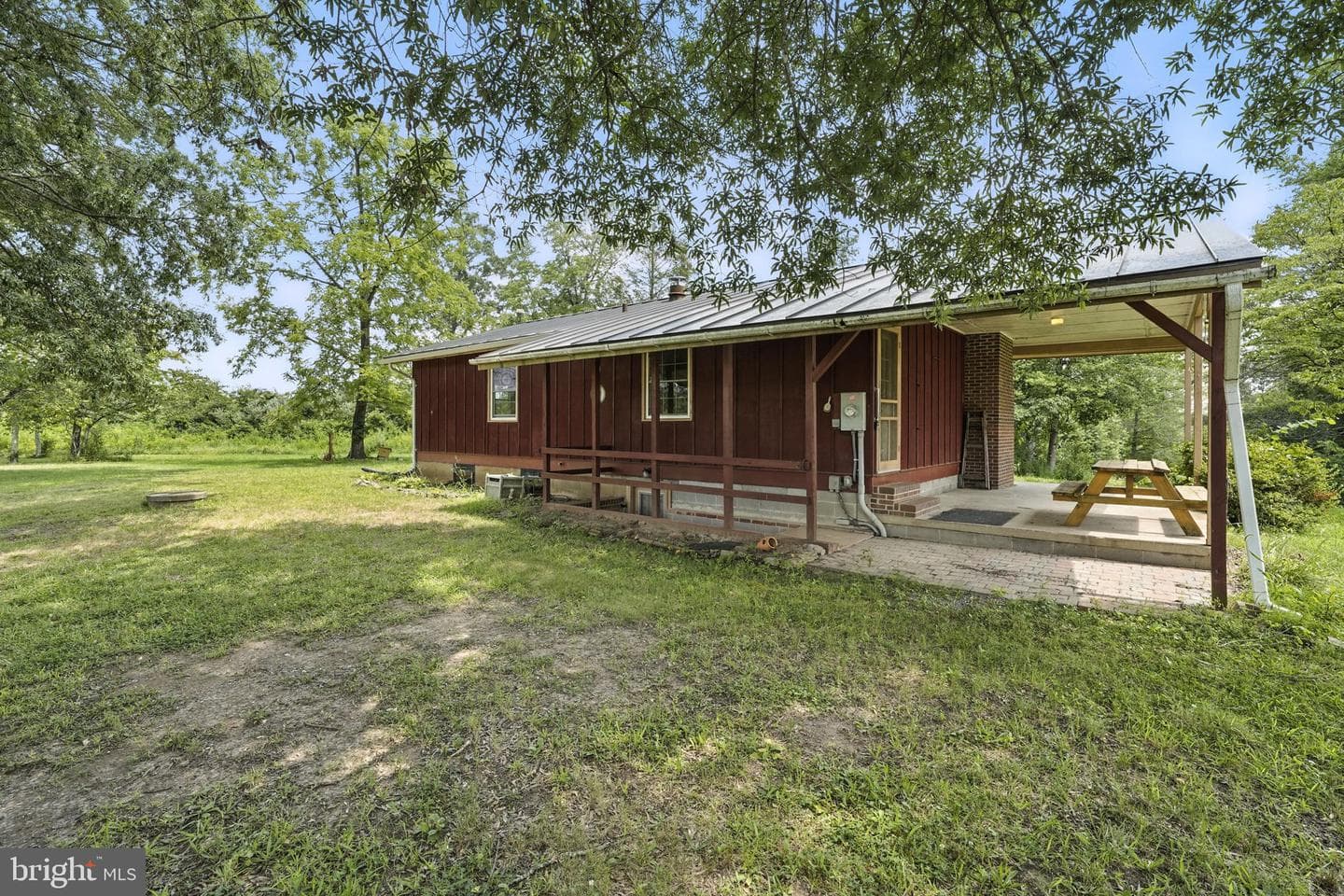 18172 Youngs Lane photo 4