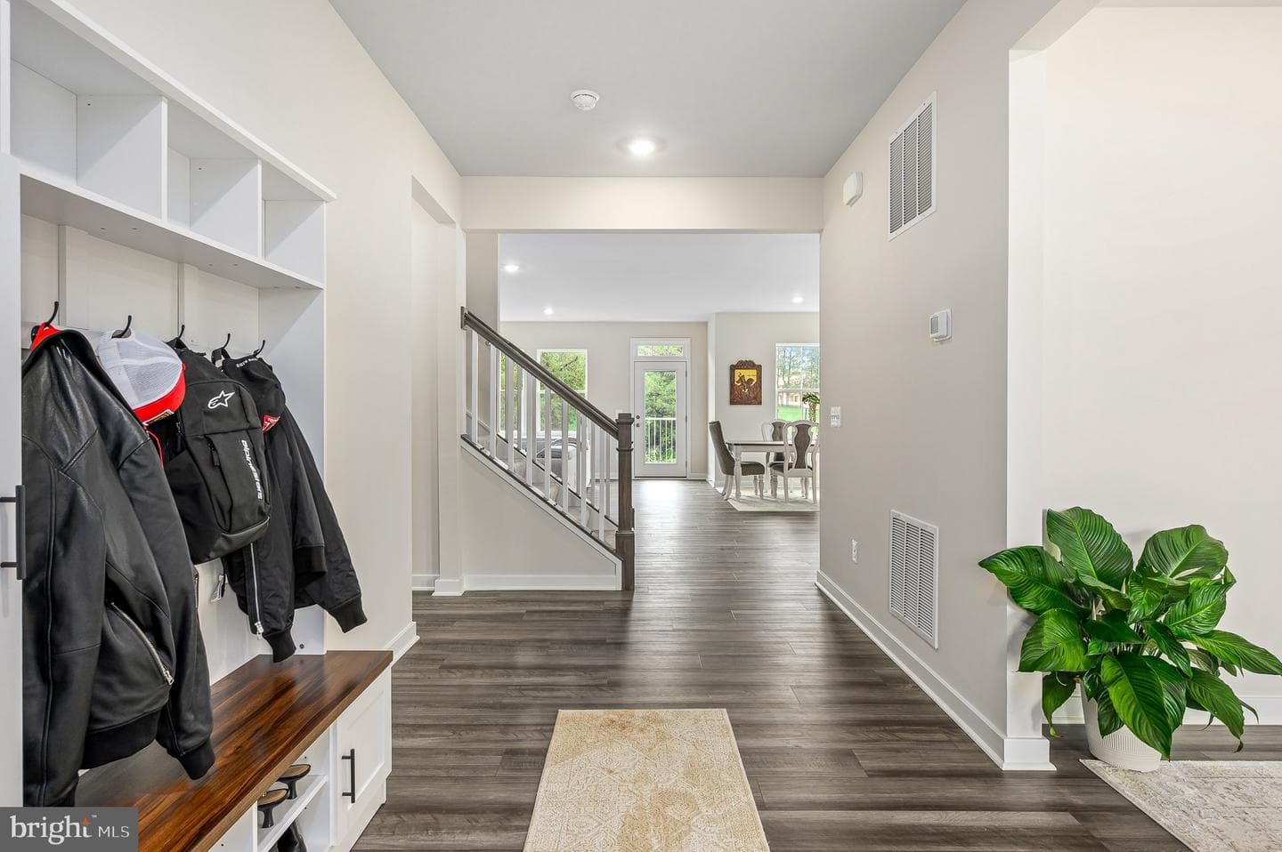 2449 Newton Drive photo 10