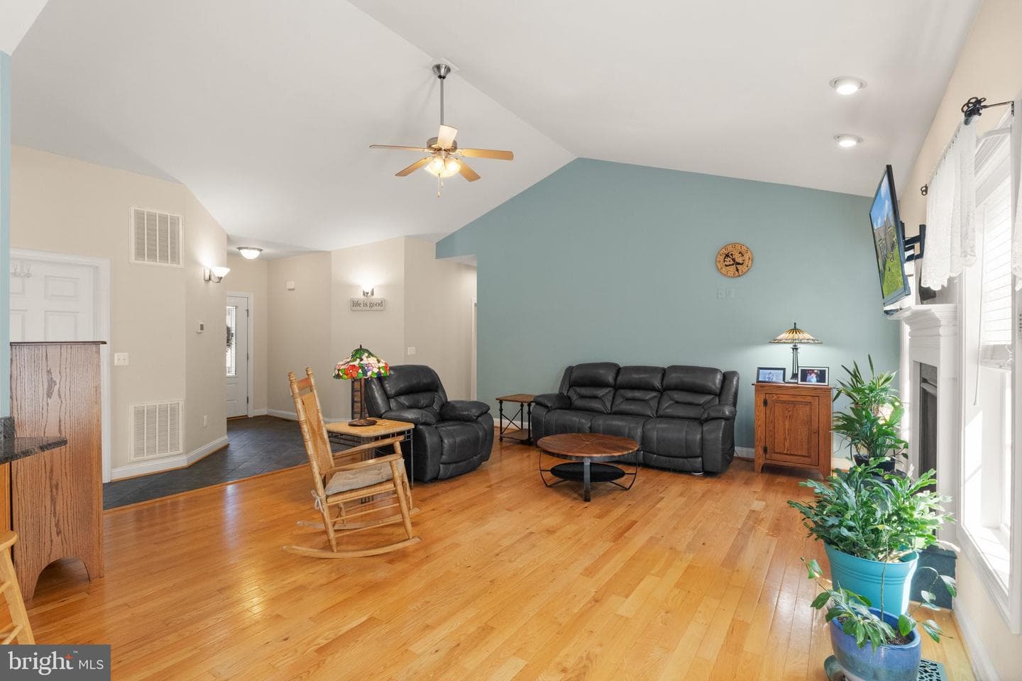 9387 Blackbird Loop photo 11