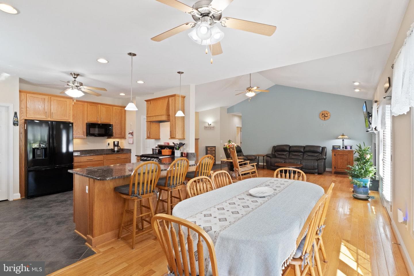 9387 Blackbird Loop photo 19