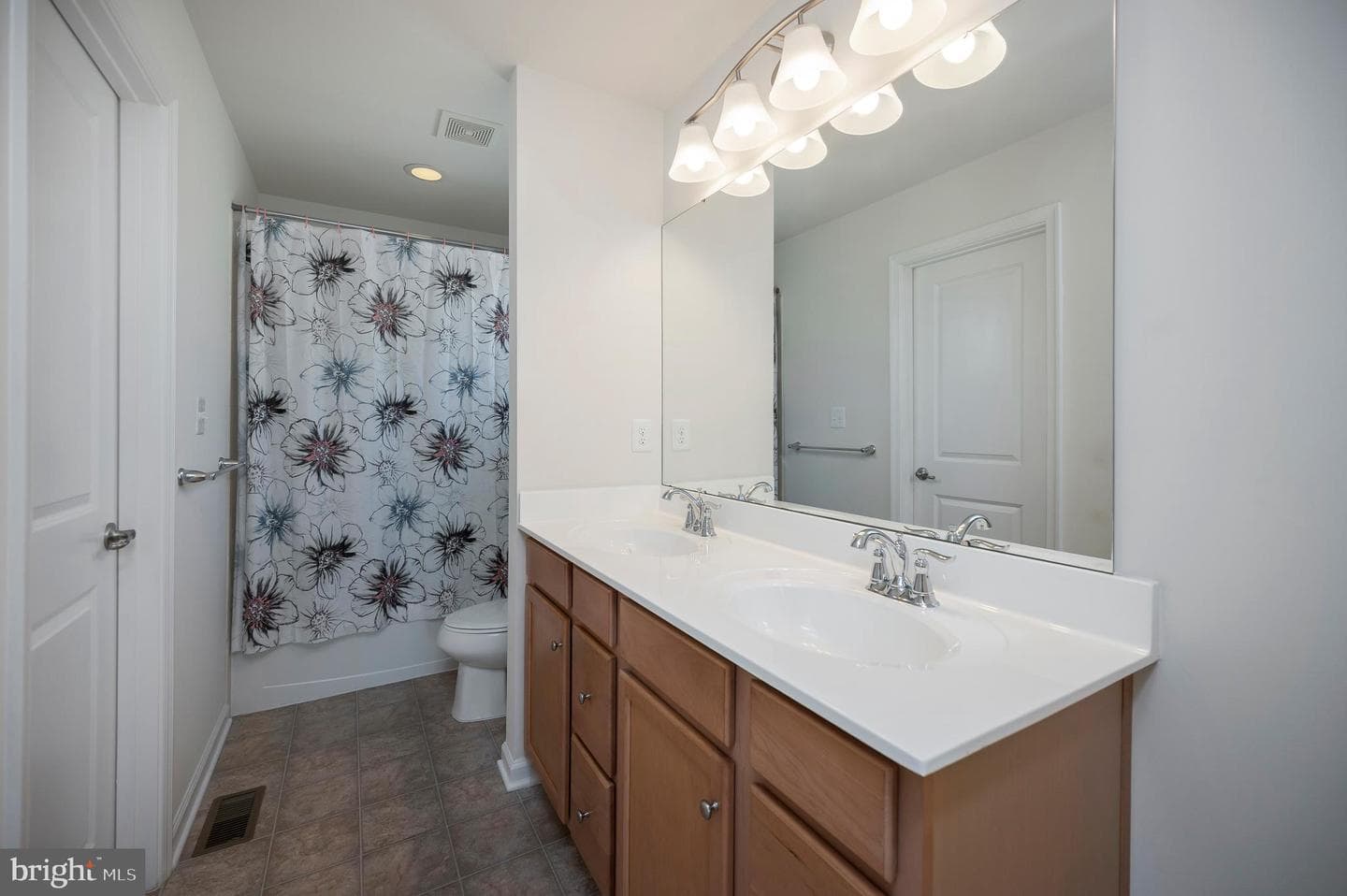 12103 Majestic Place photo 31