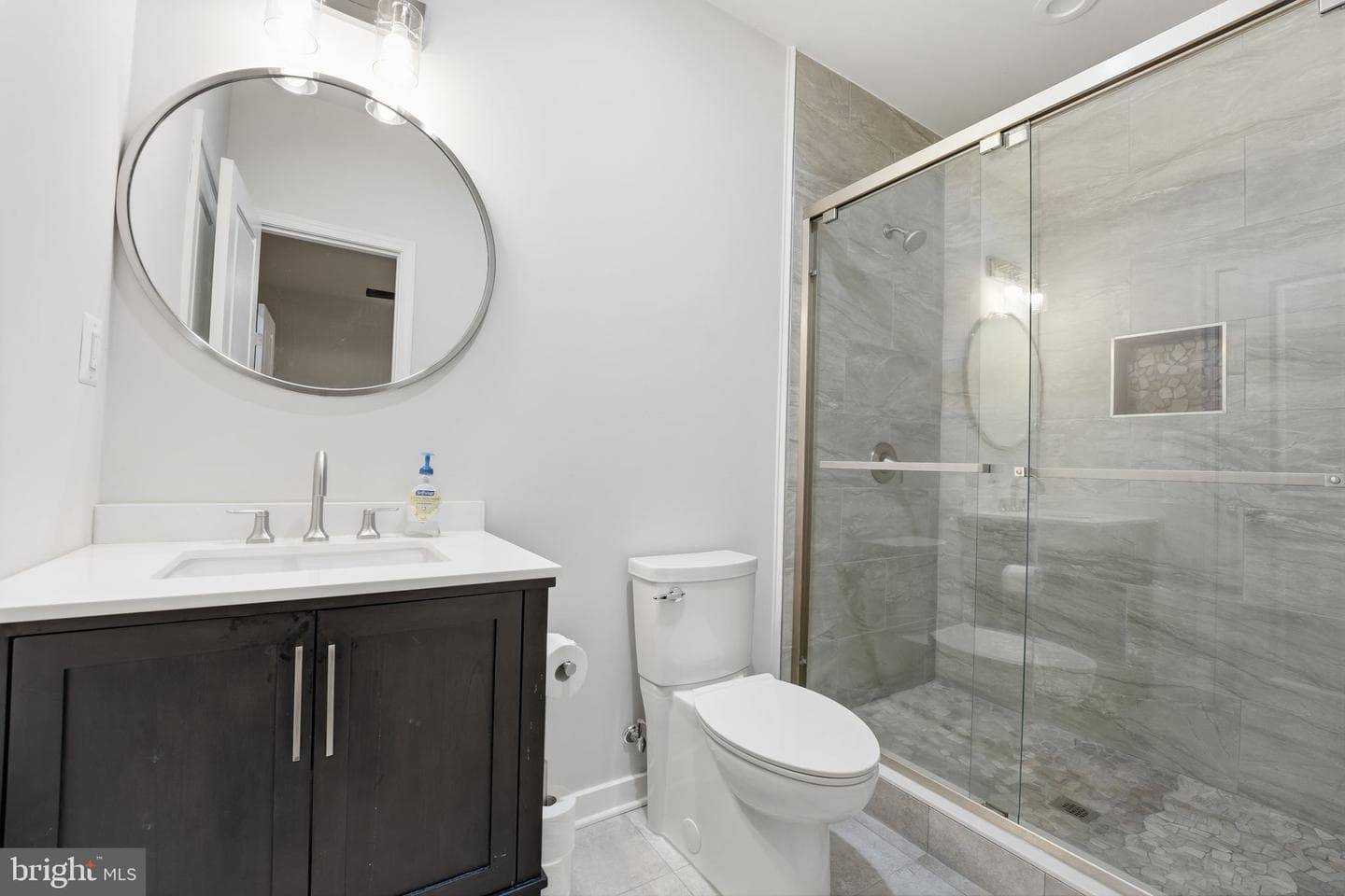 2012 Armstrong Terrace photo 35