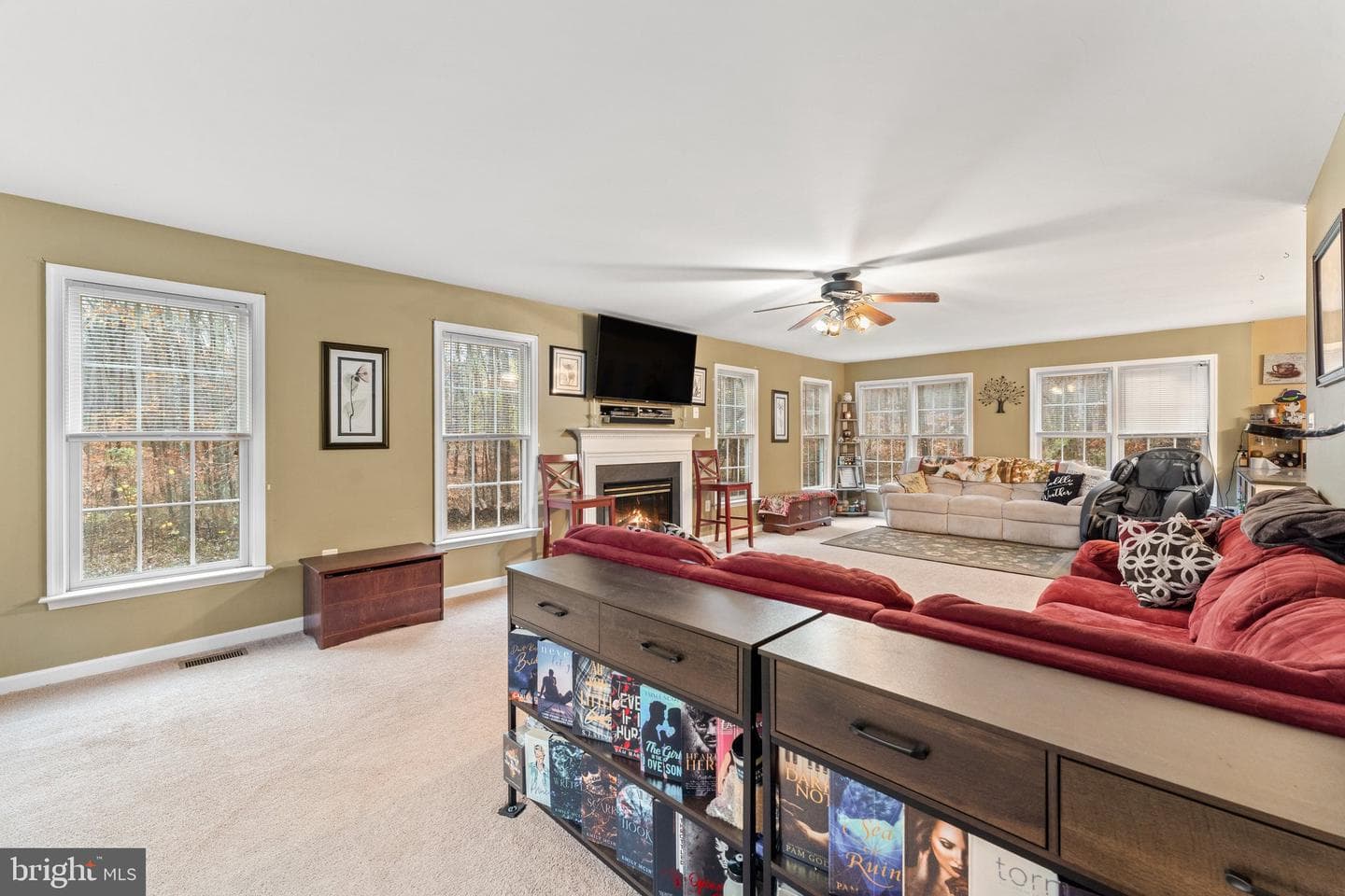 19388 Manor Dr photo 5