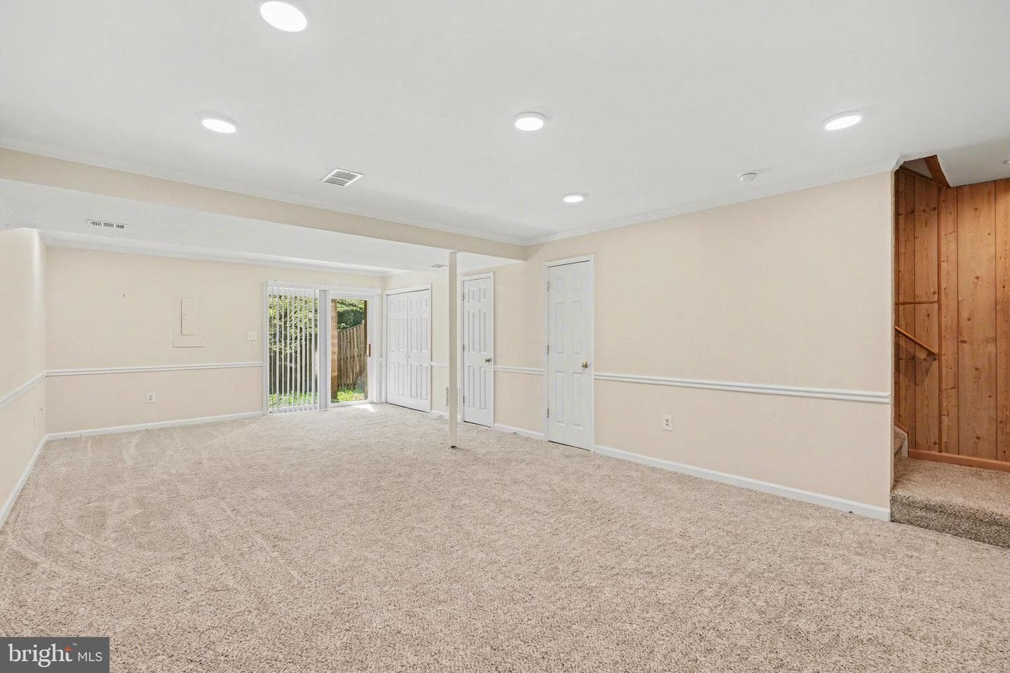 359 Snyder Lane photo 27