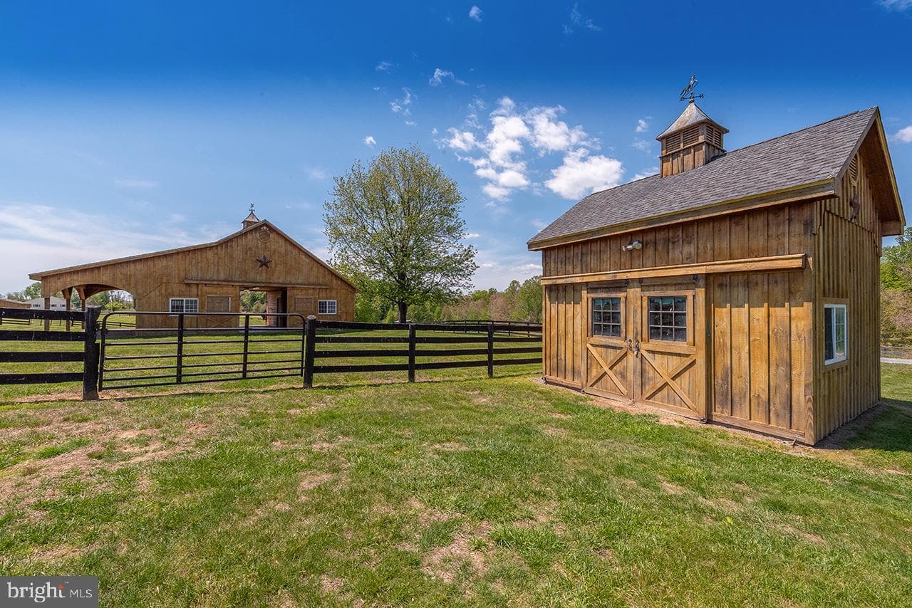 5265 Bear Hollow Lane photo 81