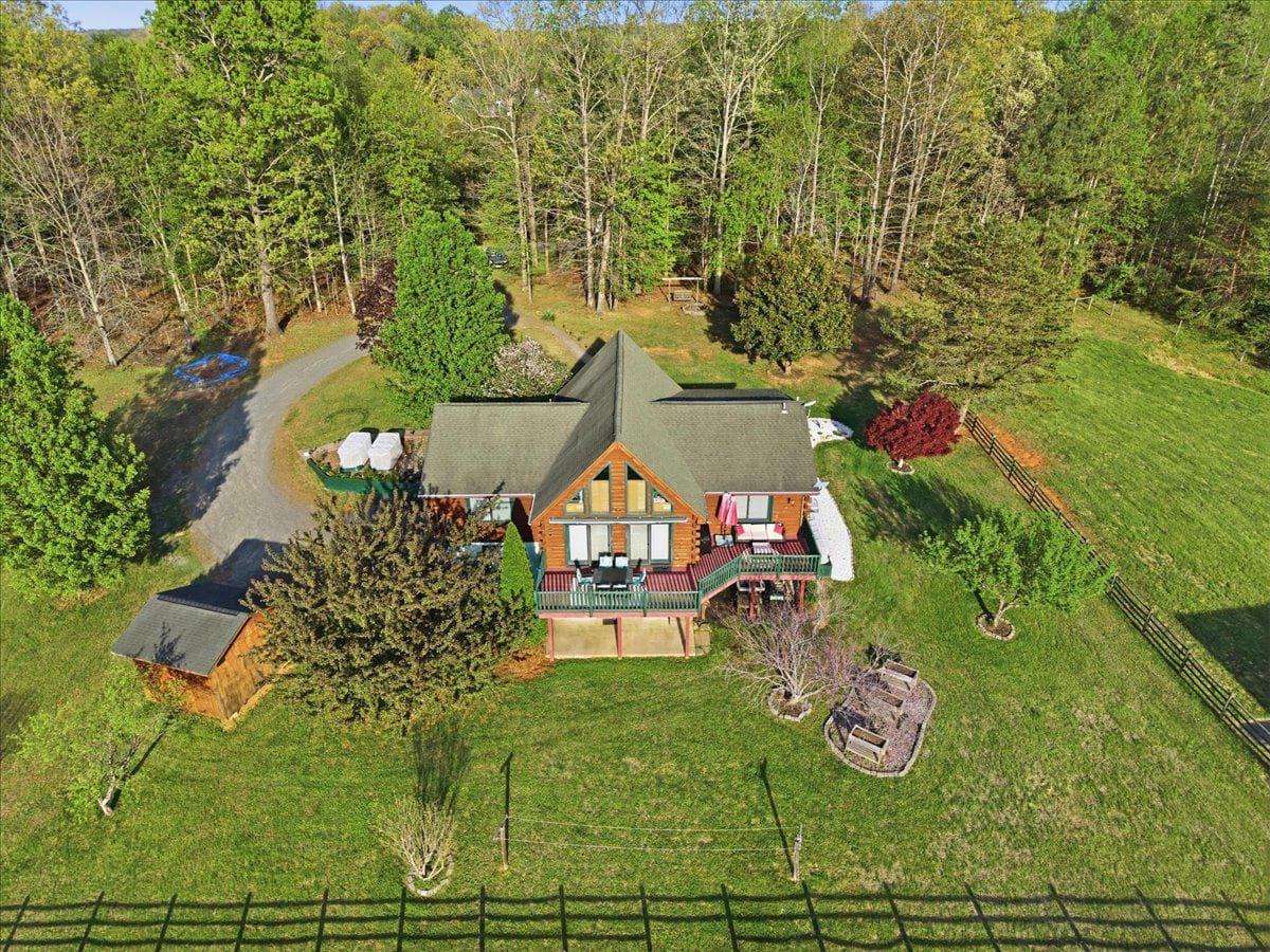 15240 Sheads Mountain Road photo 2