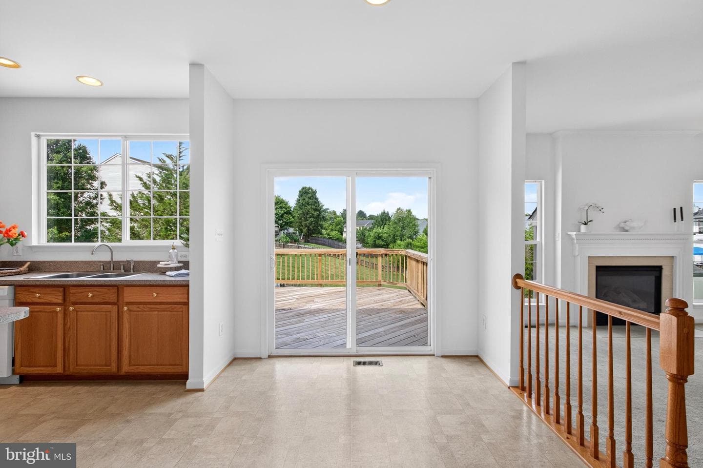 863 Fox Den Road photo 15