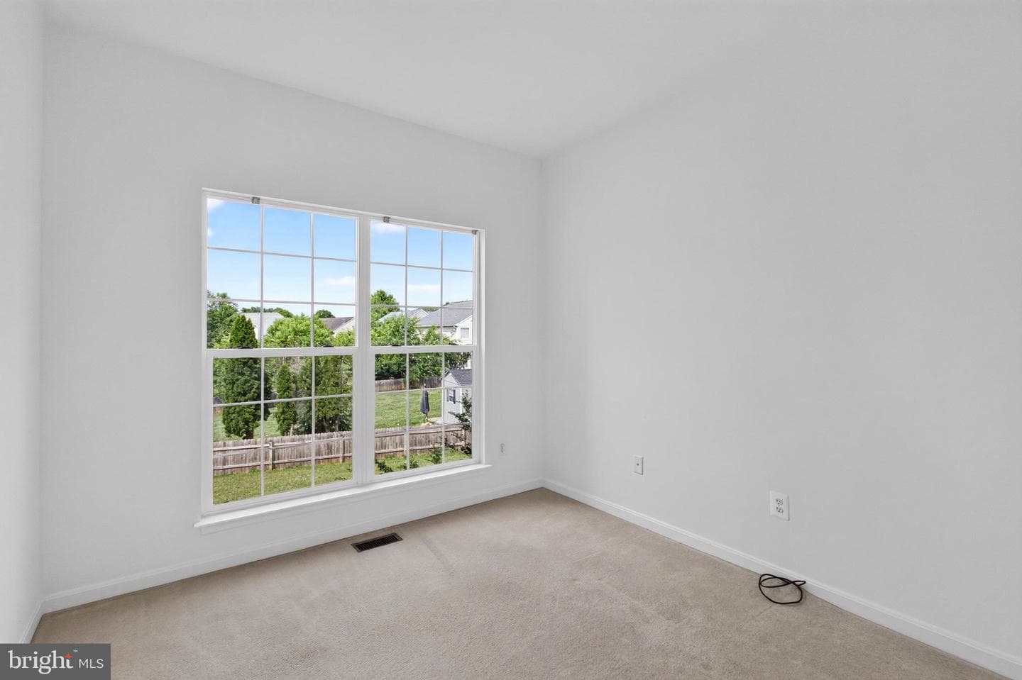 863 Fox Den Road photo 19