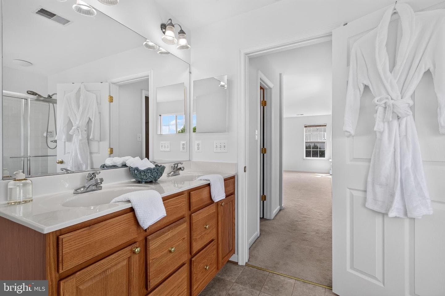 863 Fox Den Road photo 28