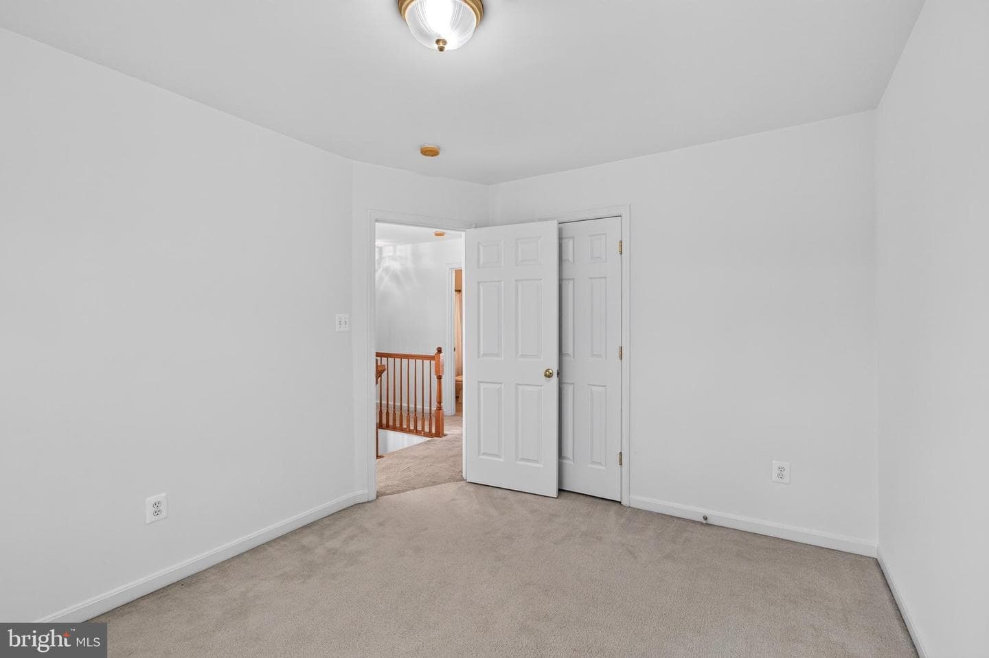 863 Fox Den Road photo 30