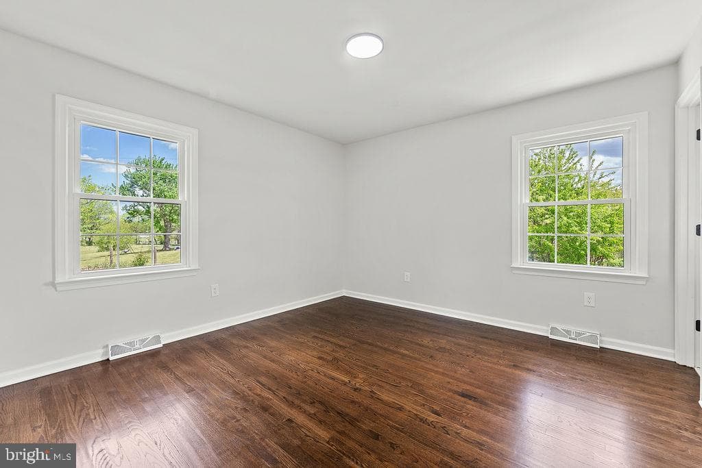 15409 Jonas Road photo 20