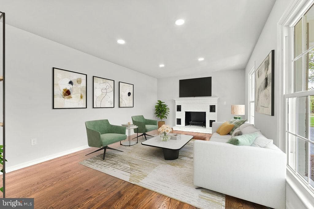 15409 Jonas Road photo 4