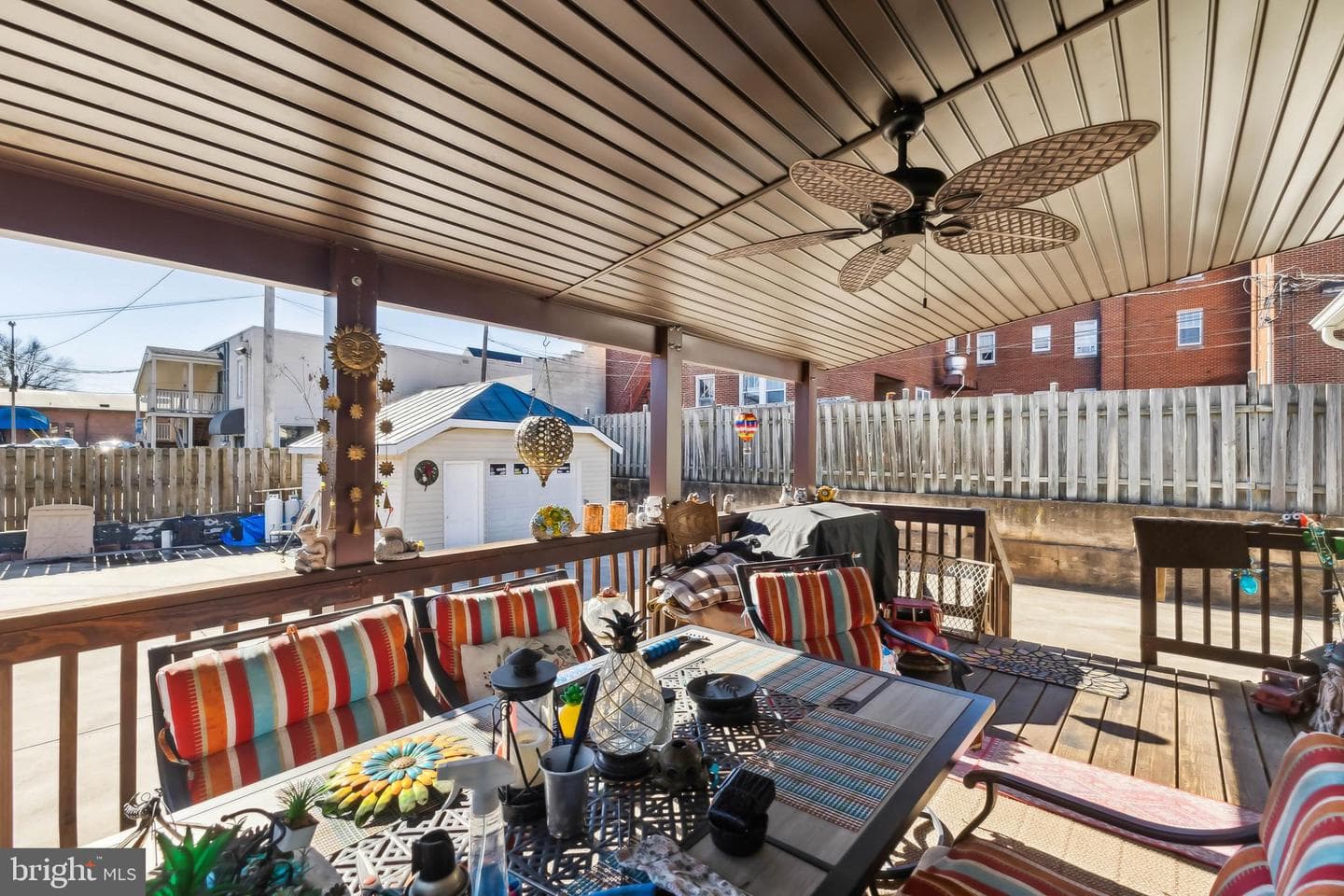 115 E Stevens Street photo 17