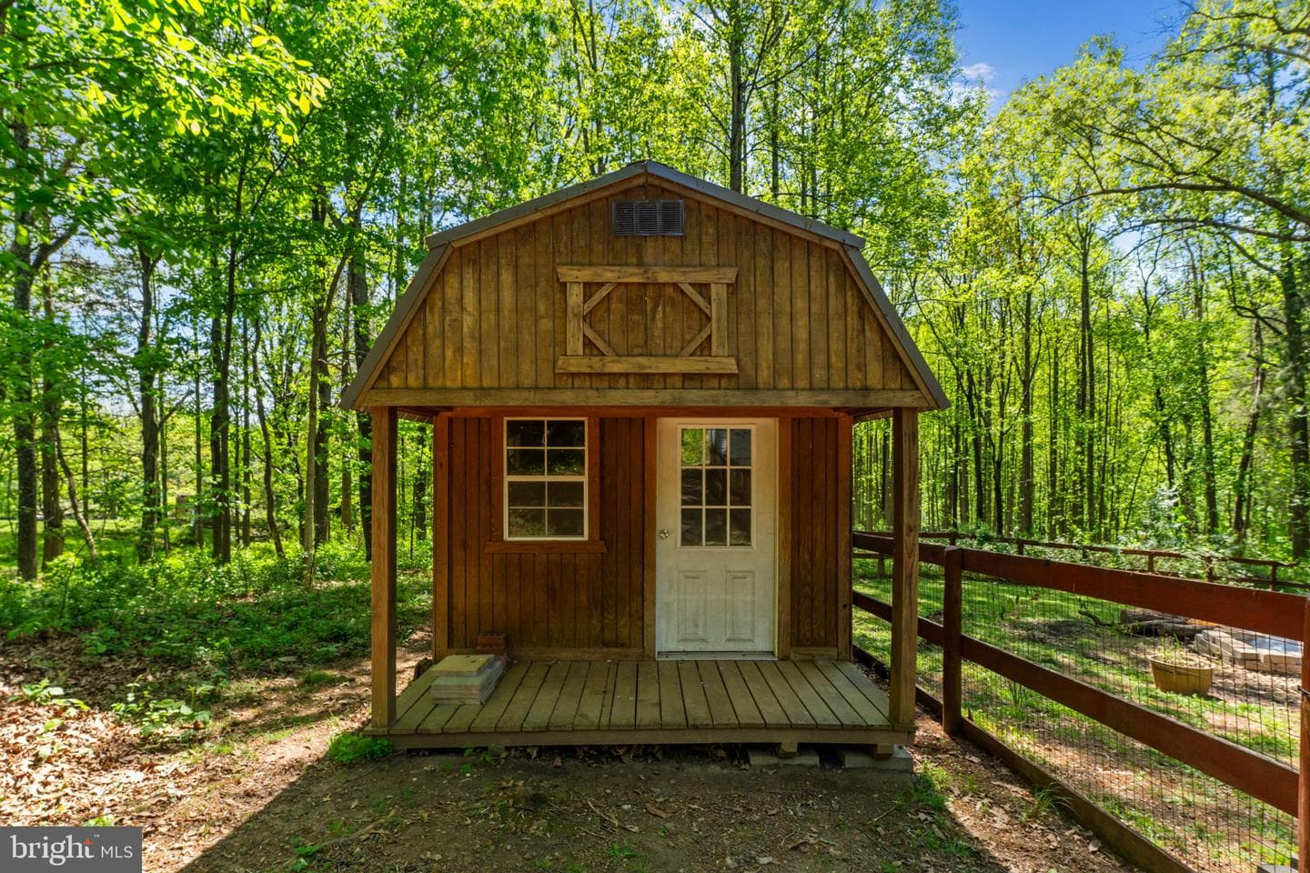 19106 Loggers Road photo 36