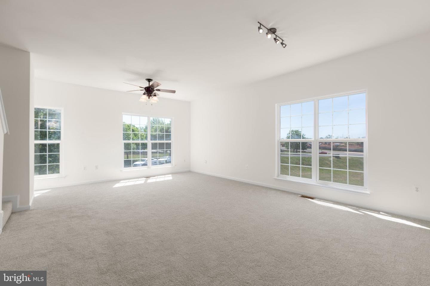 2312 Forsythia Drive photo 12