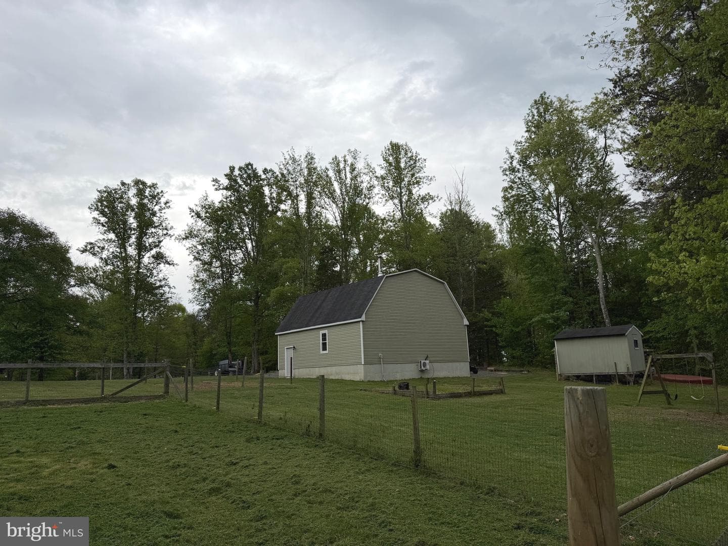 14185 Winks Lane photo 4