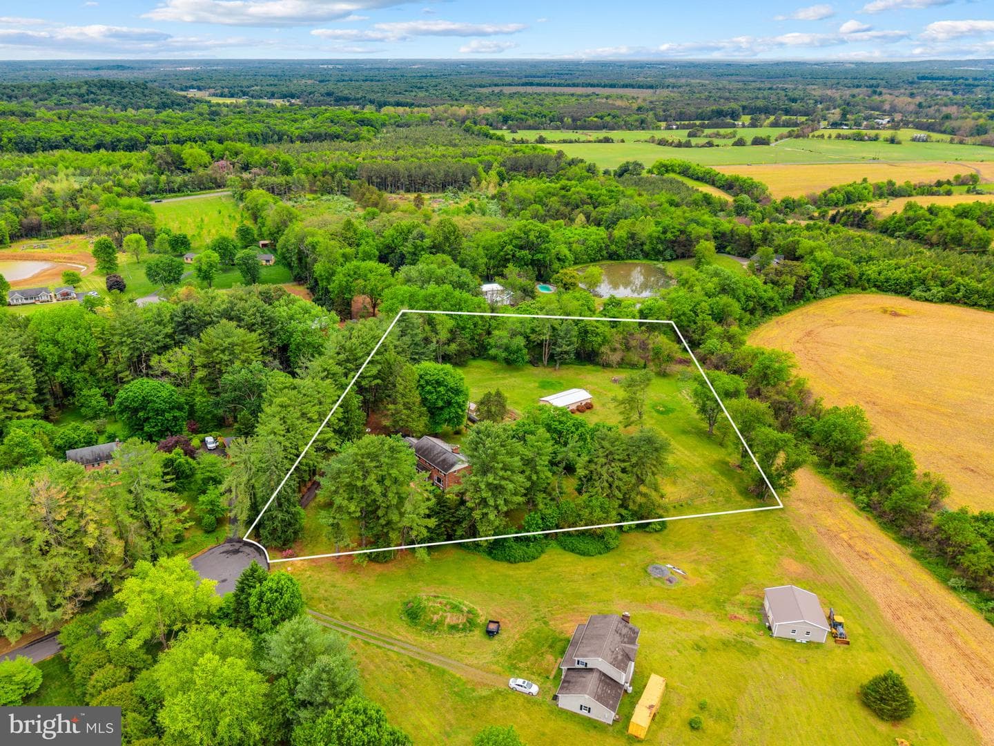 19059 Carleton Drive photo 13