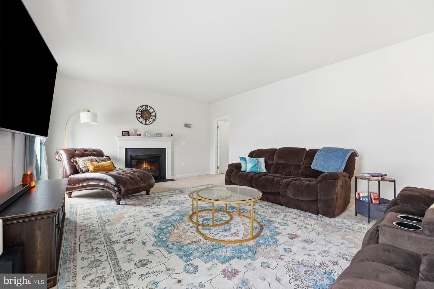 827 Fairwood photo 26