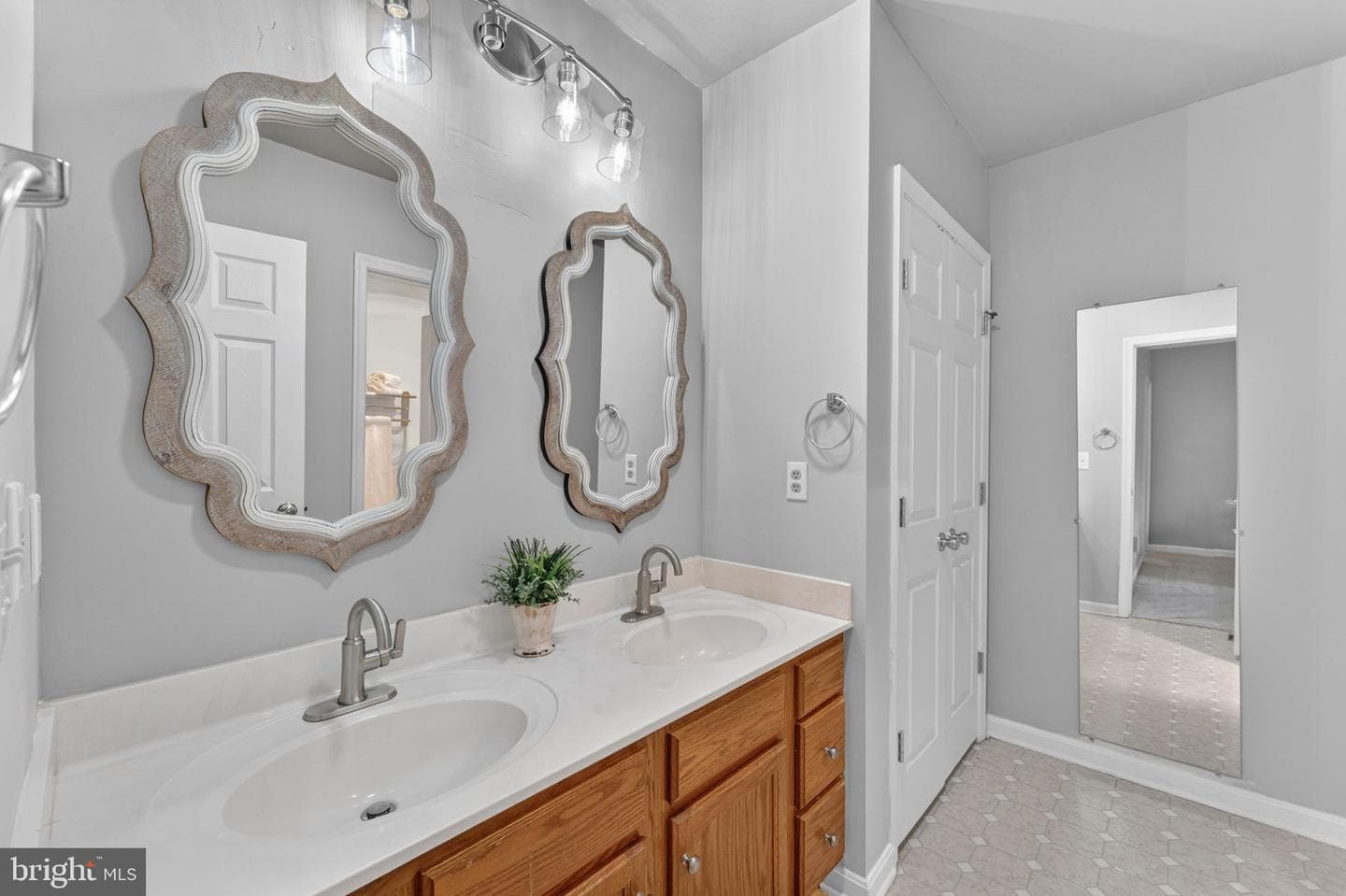 1012 Golf Drive photo 38