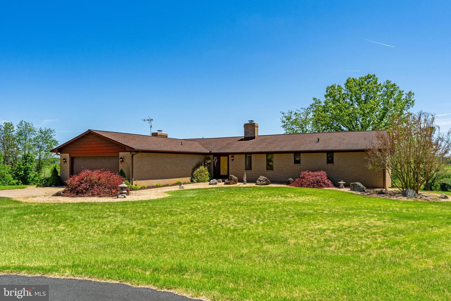 15669 Oakland Road photo 4