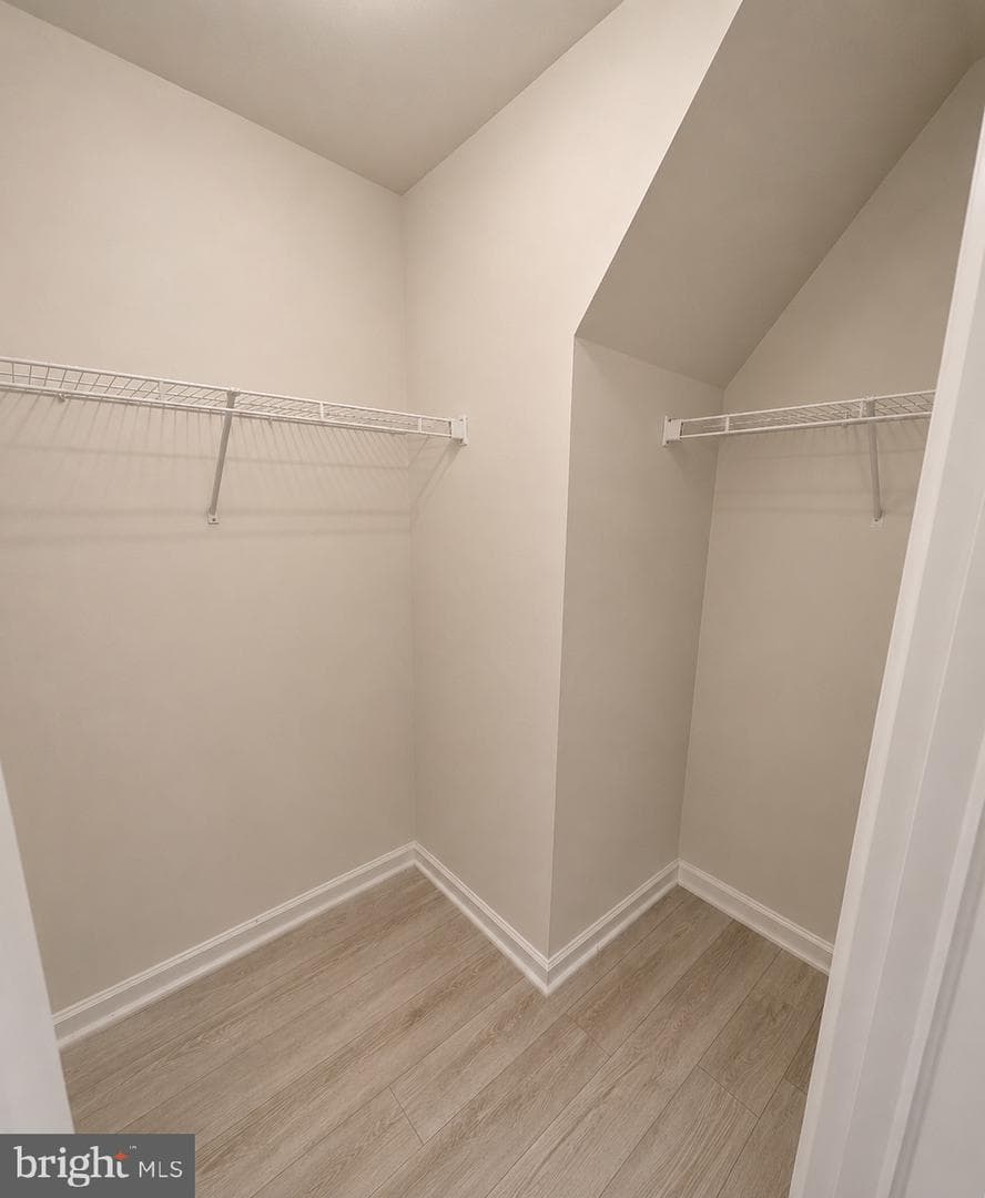 627 Holly Crest Drive photo 22