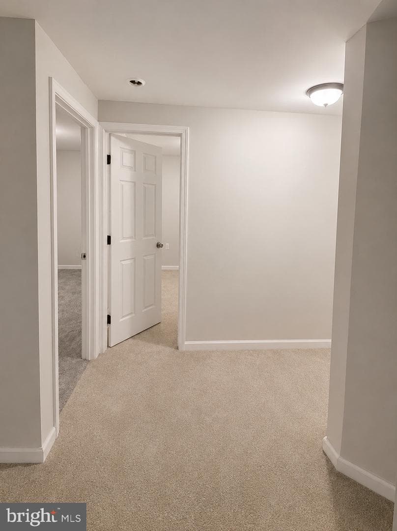 627 Holly Crest Drive photo 40
