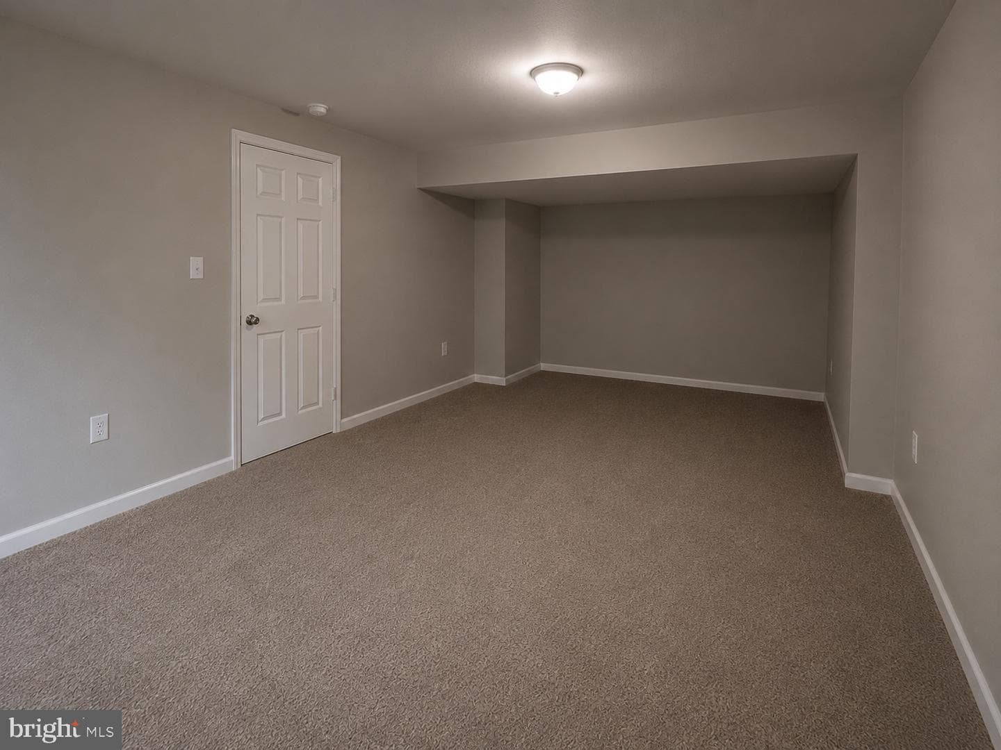 627 Holly Crest Drive photo 49